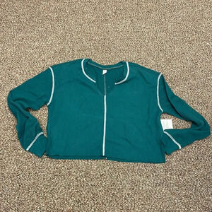 Bp. Crop top